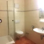 Hellers Twenty Four Ii -24h-check-in- פרידריכסהאפן