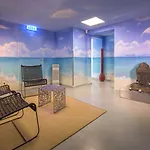 Hellers Twenty Four Ii -24h-check-in- Hotel