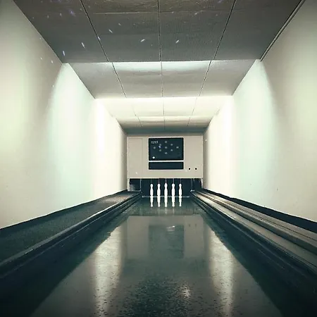 Hellers Twenty Four Ii -24h-check-in- 3* フリードリヒスハーフェン