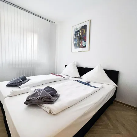 Hellers Twenty Four Ii -24h-check-in- 3* פרידריכסהאפן