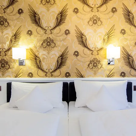 Hellers Twenty Four Ii -24h-check-in- 3*