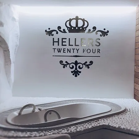 Hellers Twenty Four Ii -24h-check-in- ホテル