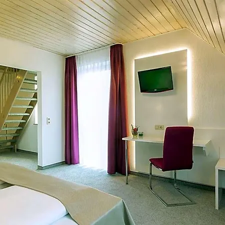 Hellers Twenty Four Ii -24h-check-in- 3*