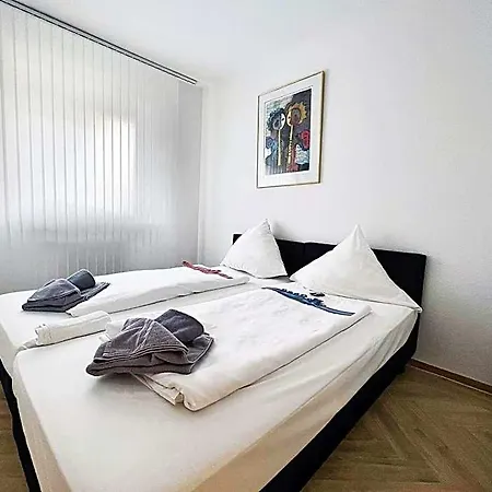 Szálloda Hellers Twenty Four Ii -24h-check-in-