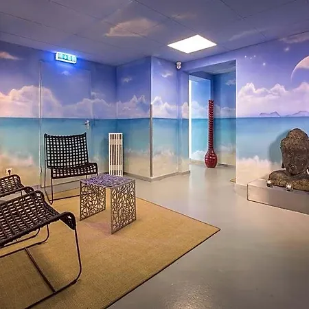Szálloda Hellers Twenty Four Ii -24h-check-in- Friedrichshafen