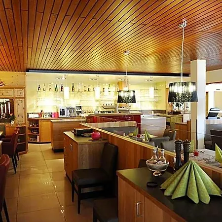 Hellers Twenty Four Ii -24h-check-in- 3* Friedrichshafen