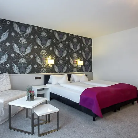 Hotel Hellers Twenty Four Ii -24h-check-in- 3*