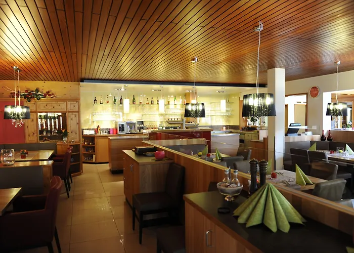 Hellers Twenty Four Ii -24h-check-in- 3* 腓特烈港