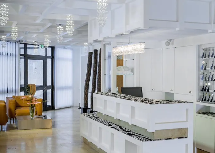 Hellers Twenty Four Ii -24h-check-in- 3*