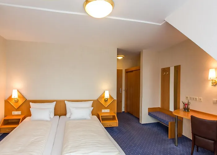 酒店 Hellers Twenty Four Ii -24h-check-in- 腓特烈港